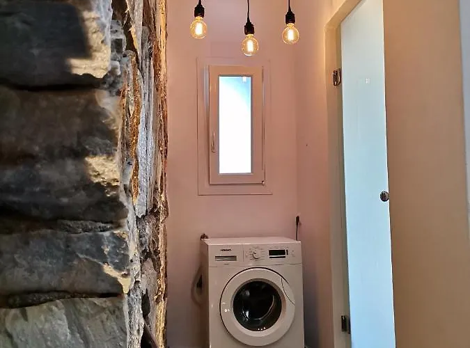 Chez Kiki Et Ioannis Apartment Engares