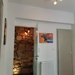 Chez Kiki Et Ioannis Apartment