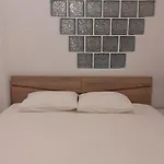 Chez Kiki Et Ioannis Lägenhet
