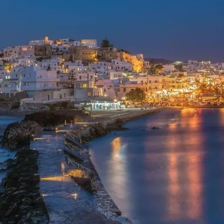 Chez Kiki Et Ioannis Lägenhet *