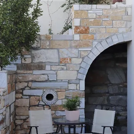 Chez Kiki Et Ioannis Lägenhet