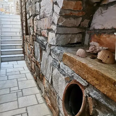 Lägenhet Chez Kiki Et Ioannis *