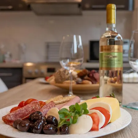 Chez Kiki Et Ioannis * Engaraí