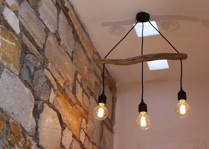 Chez Kiki Et Ioannis Engaraí