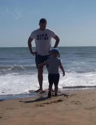 Chez Kiki Et Ioannis Lägenhet Engaraí